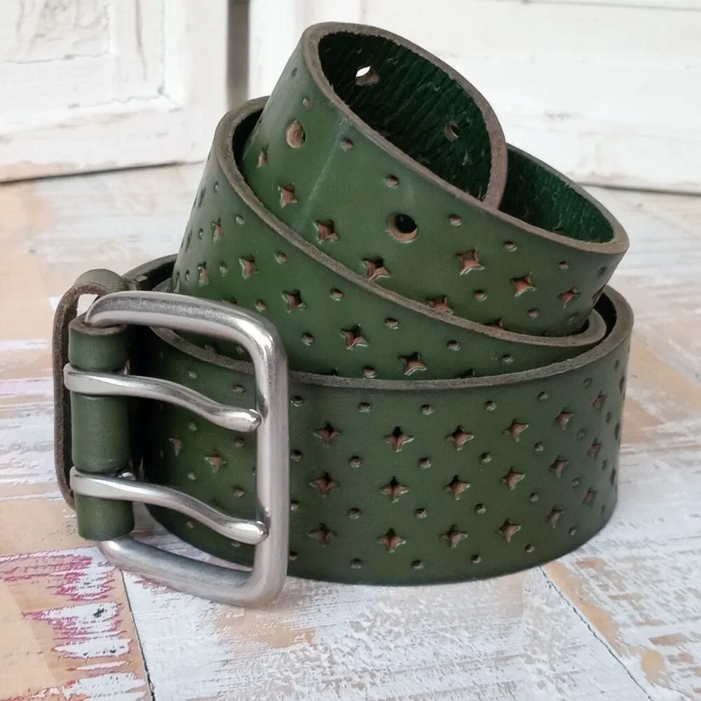 J. Jill Olive Green Leather Belt Small Star Cutout Boho Western Grunge Vintage